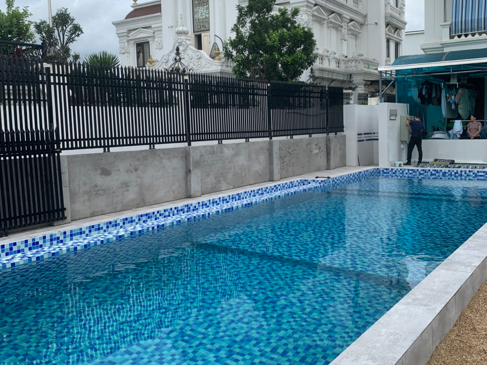 Báo giá thi công bể bơi trọn gói 2025