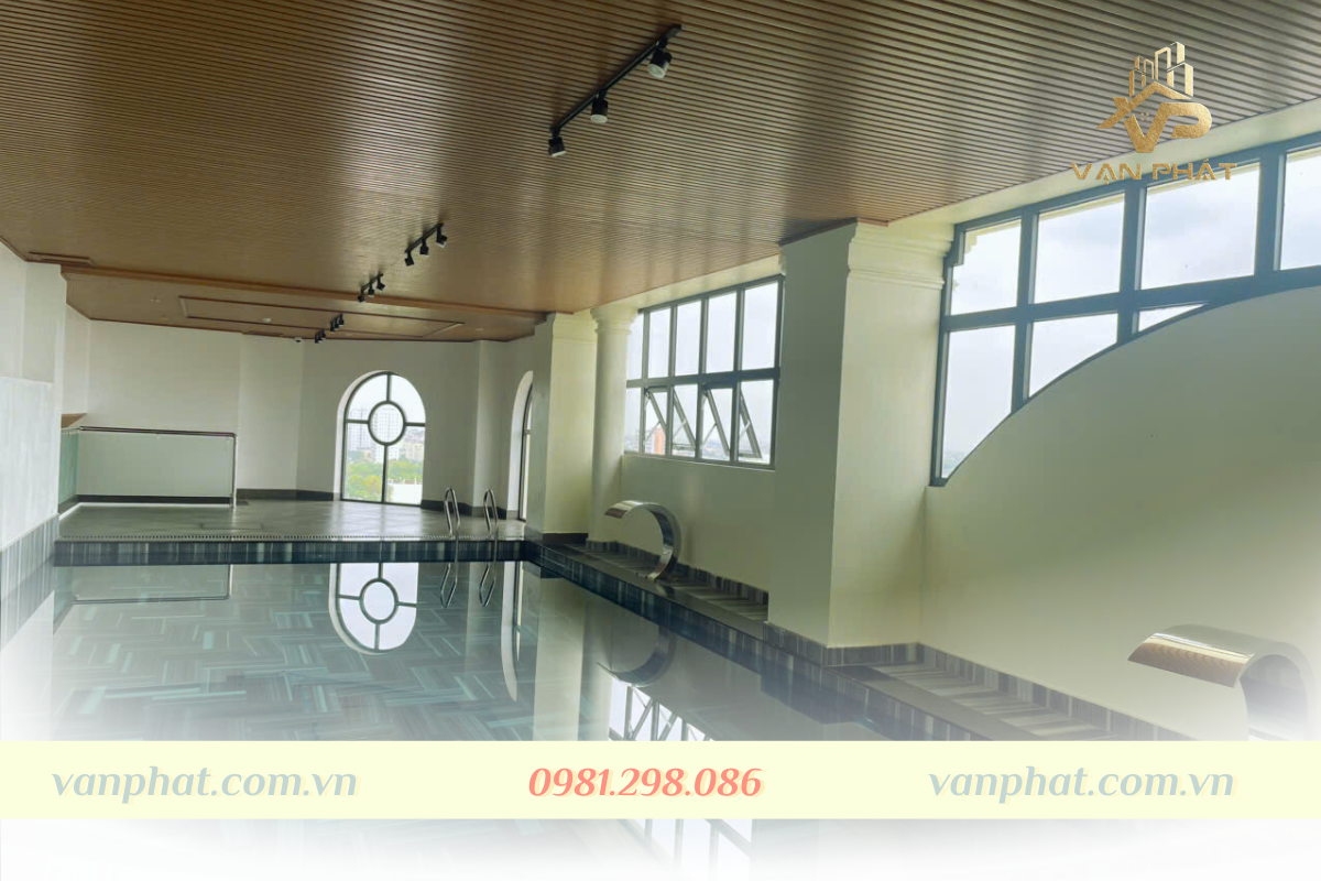 Hồ bơi 100m2 cho khách sạn
